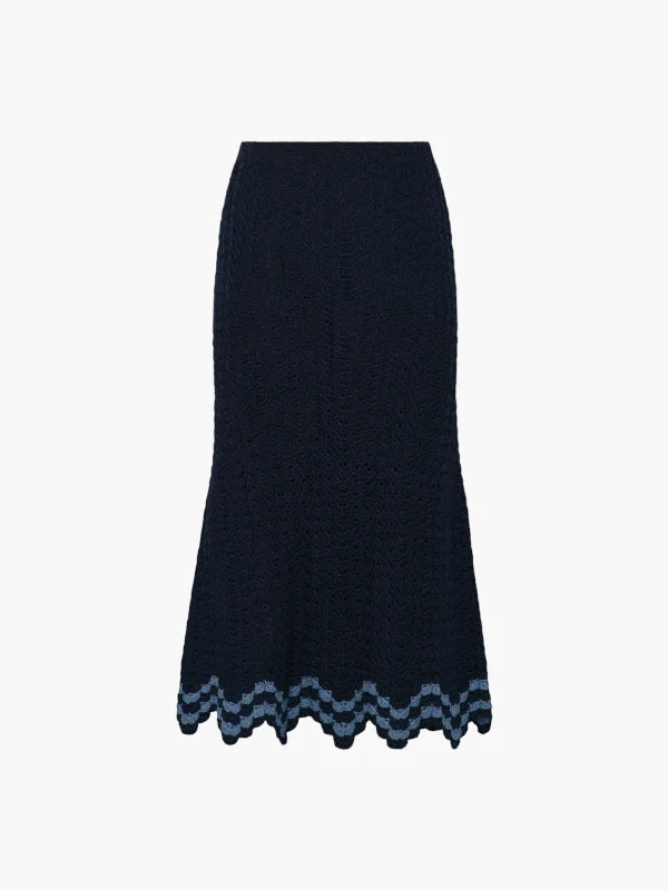 Brisa Skirt | Navy athletic skirt fit