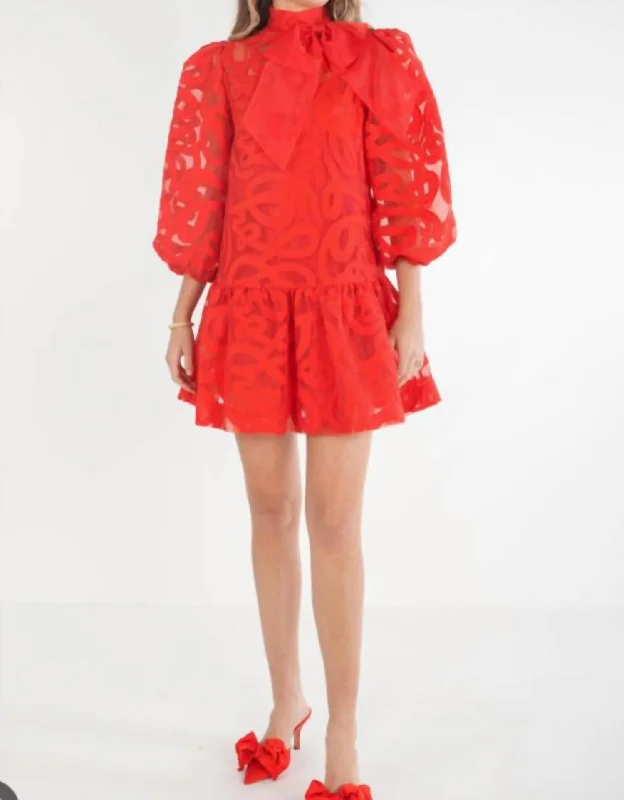 Bella Dress In Holly Red