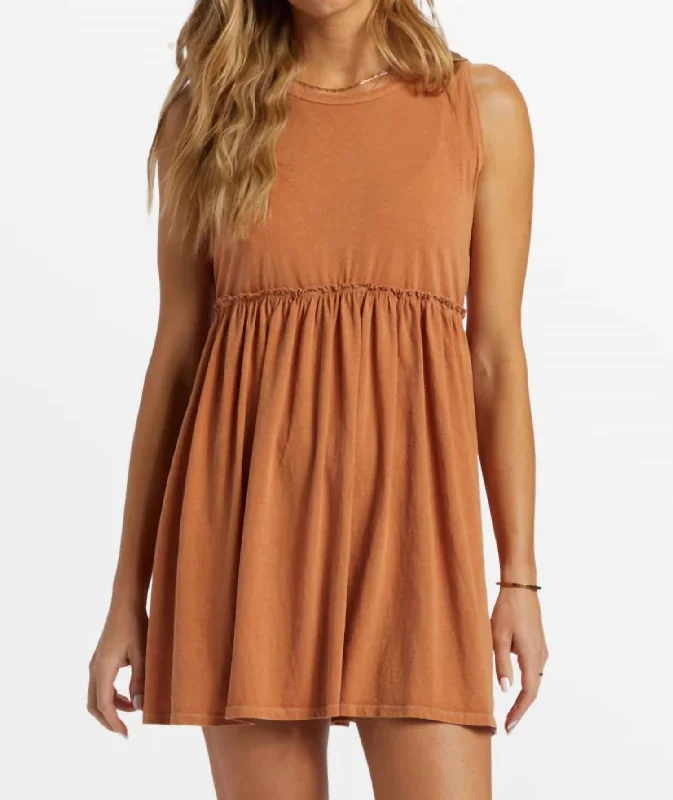 Seaside Dress In Toffee