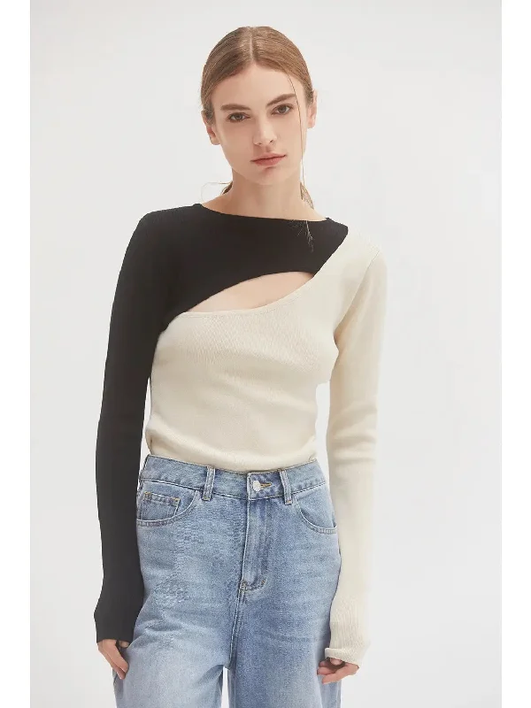 Colourblock Knit Sweater With Cut Out Detail Hooded Sweater Collared Sweater Shawl Collar Colourblock Knit Sweater With Cut Out Detail Hooded Sweater Collared Sweater Shawl Collar